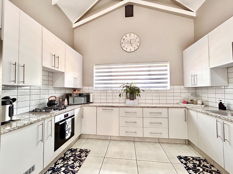 2 Bedroom Property for Sale in Leloko Lifestyle Estate North West
